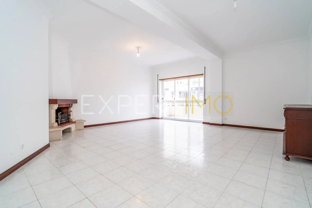 Apartamento T3 para Venda em Buarcos Foto 5