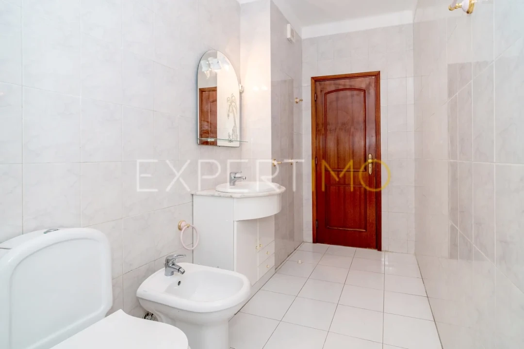 Apartamento T3 para Venda em Buarcos Foto 14