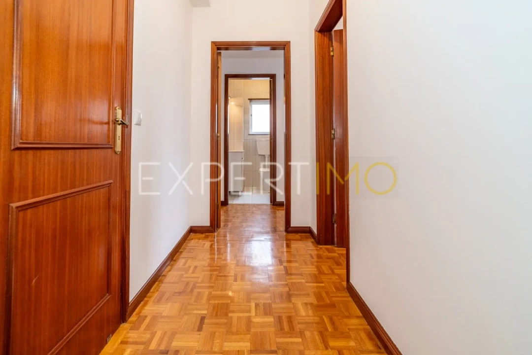 Apartamento T3 para Venda em Buarcos Foto 20