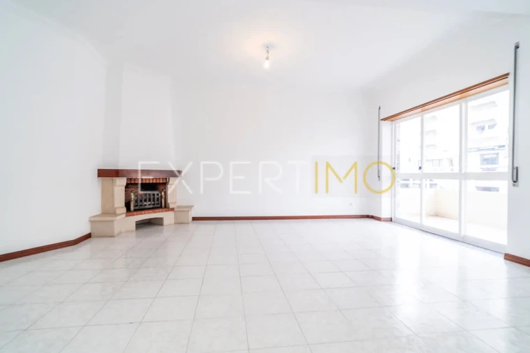 Apartamento T3 para Venda em Buarcos Foto 6