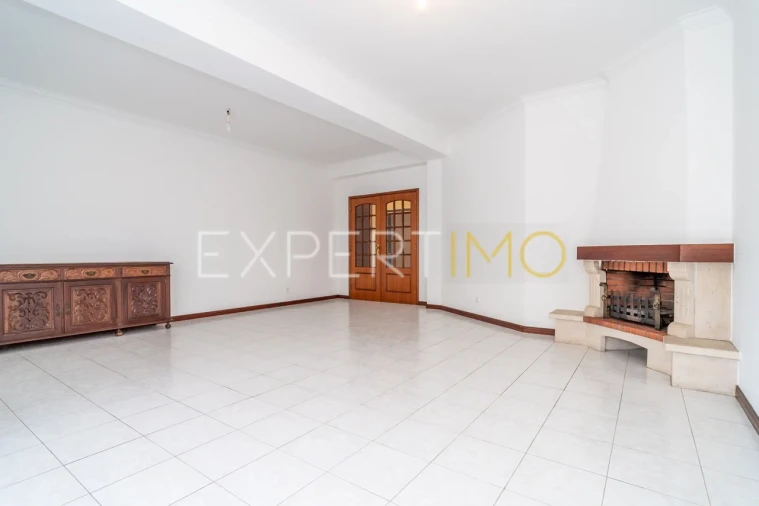 Apartamento T3 para Venda em Buarcos Foto 8