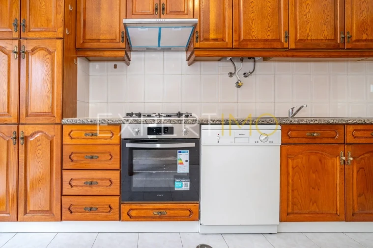 Apartamento T3 para Venda em Buarcos Foto 19