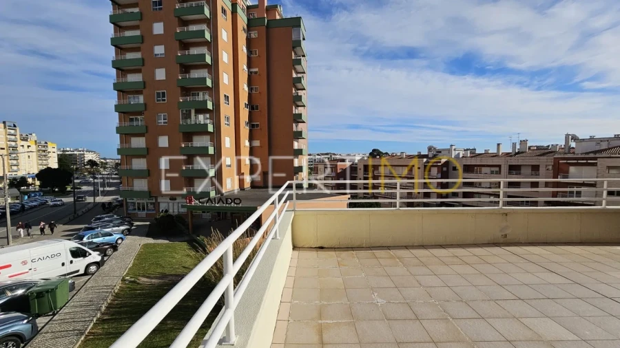 Apartamento T3 para Venda em Buarcos Foto 35