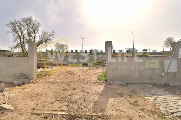 Terreno para Venda em Santa Maria, São Pedro e Matacães Foto 2