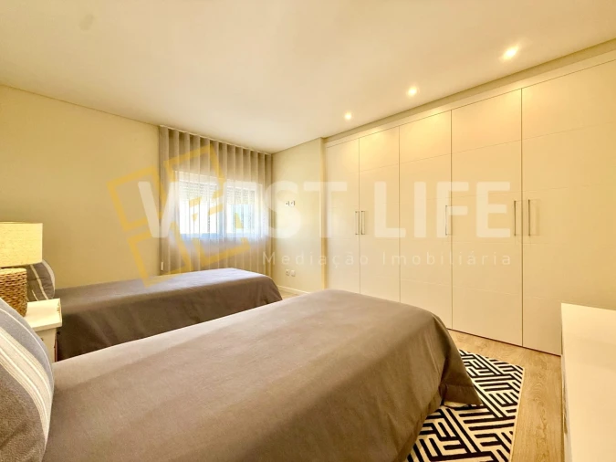 Moradia T4 para Venda em Silveira Foto 34