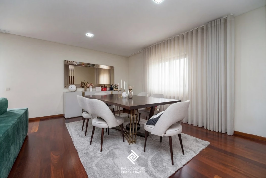 Moradia T3 para Venda em Avintes Foto 9