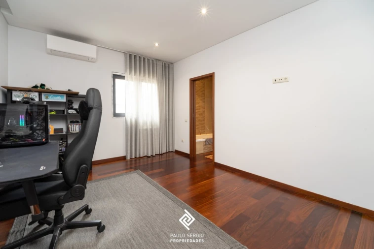 Moradia T3 para Venda em Avintes Foto 19