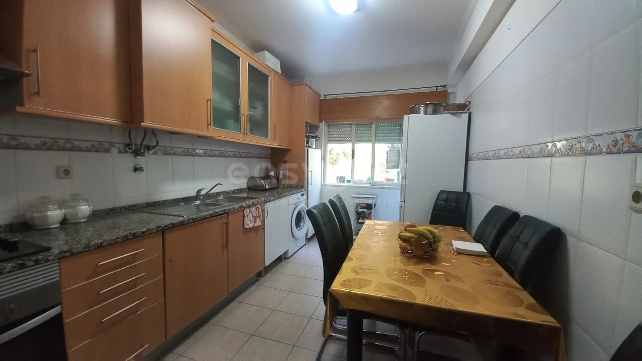Apartamento T3 para Venda em Marvila, Ribeira Santarém, São Salvador, São Nicolau Foto 1