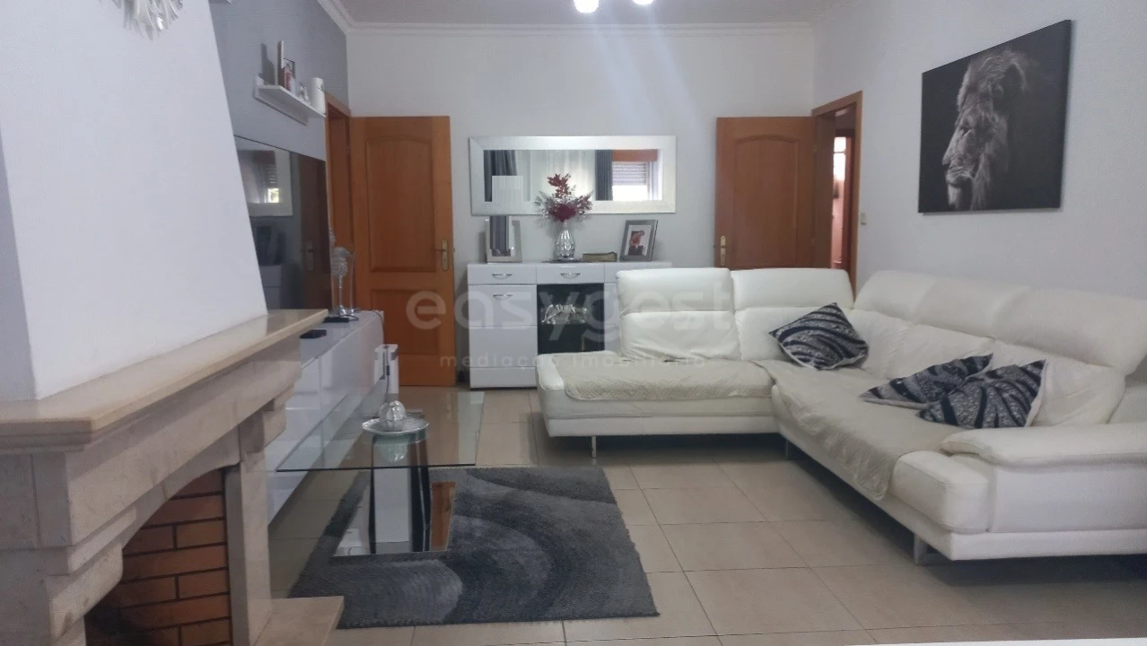Apartamento T3 para Venda em Marvila, Ribeira Santarém, São Salvador, São Nicolau Foto 3