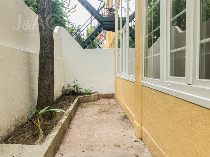 Apartamento T3 para Arrendamento em Avenidas Novas Foto 1