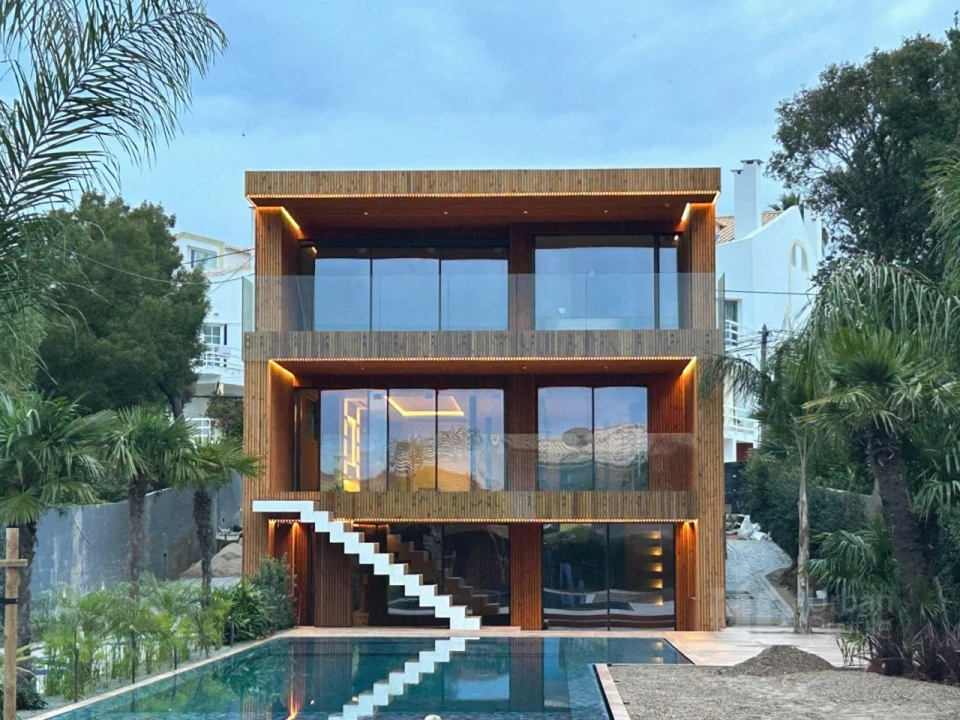 Moradia T4 para Venda em Alcabideche Foto 1