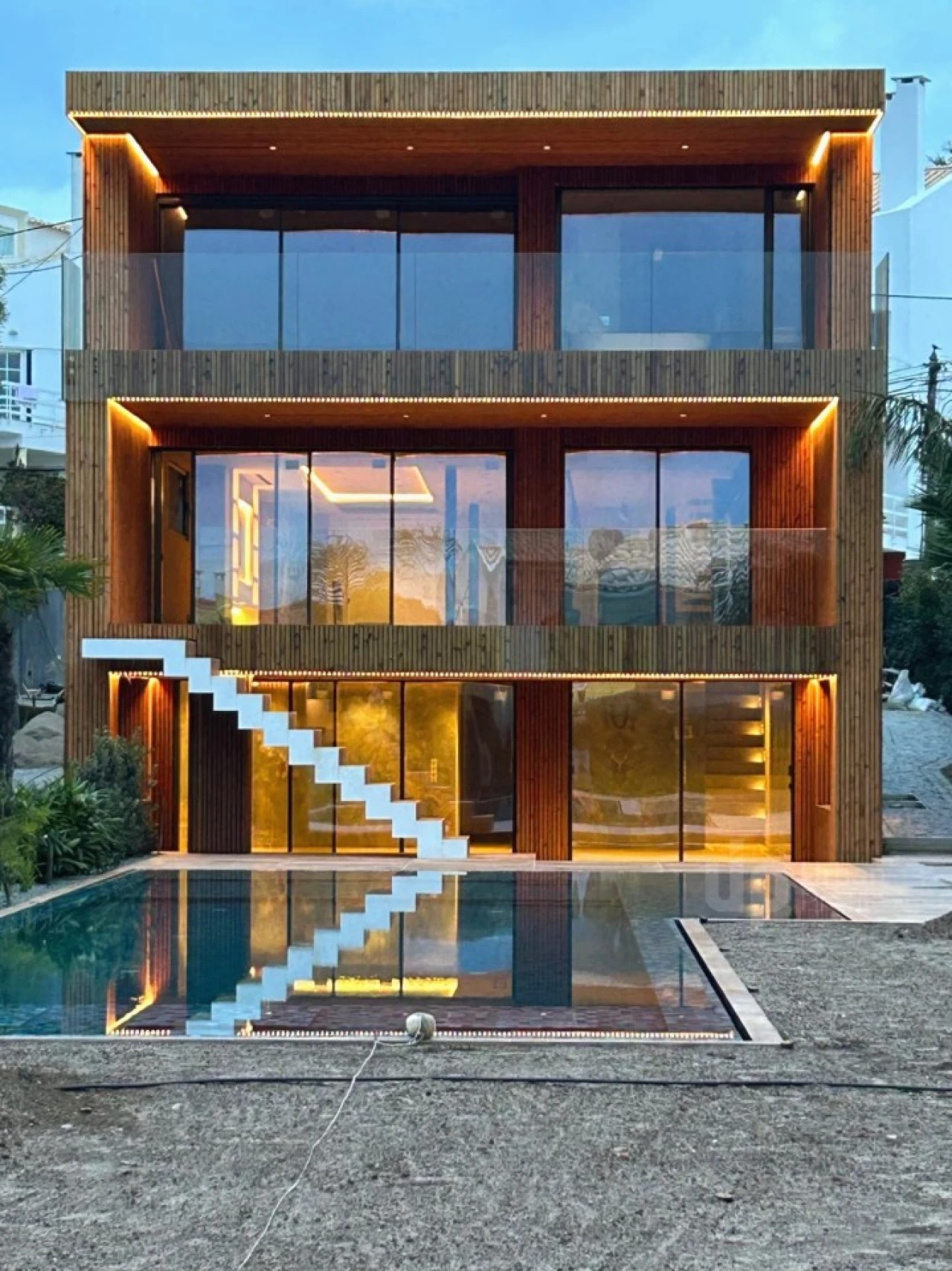 Moradia T4 para Venda em Alcabideche Foto 2