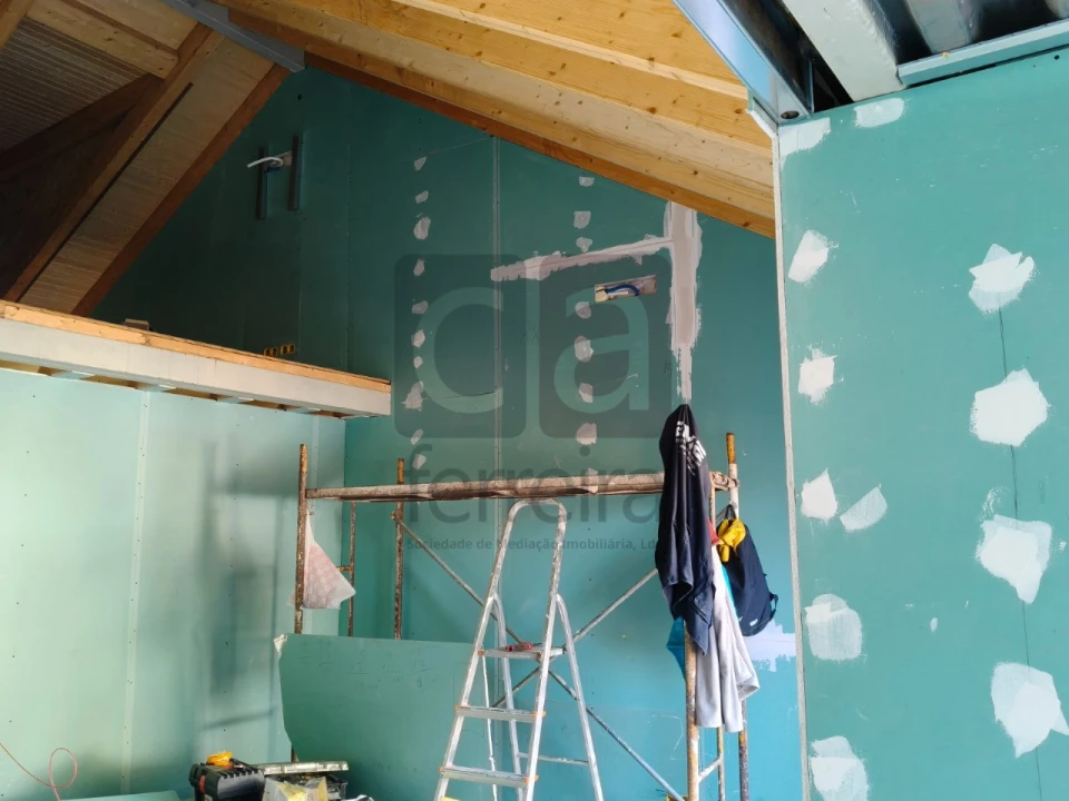 Moradia T2 para Venda em Almeirim Foto 28