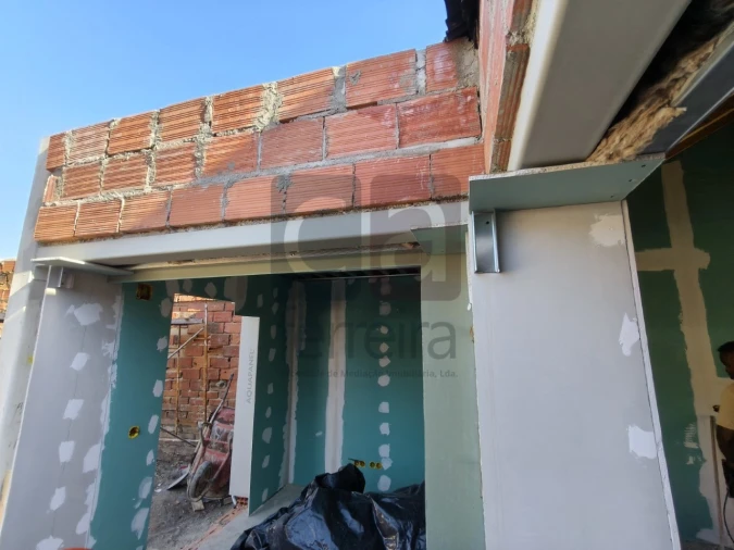 Moradia T2 para Venda em Almeirim Foto 29