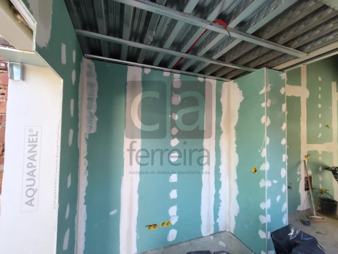 Moradia T2 para Venda em Almeirim Foto 31