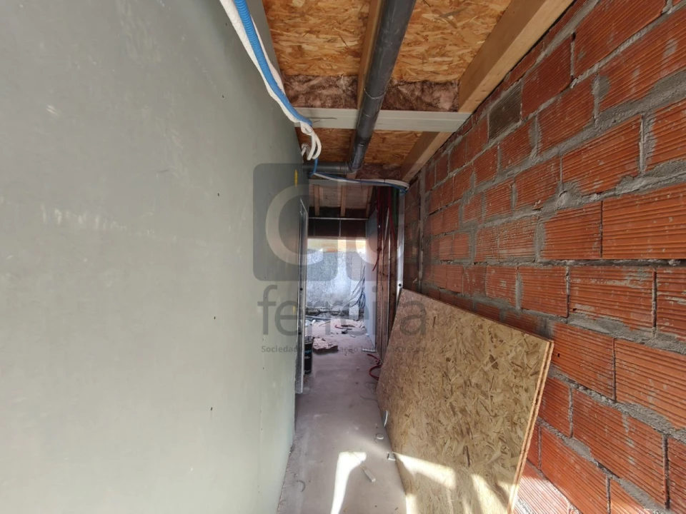 Moradia T2 para Venda em Almeirim Foto 27