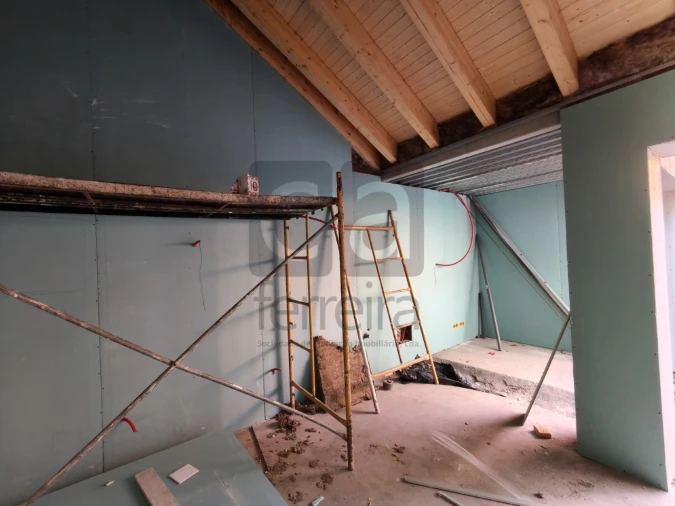 Moradia T2 para Venda em Almeirim Foto 16