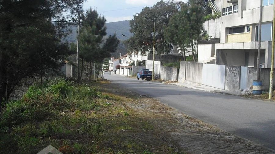 Terreno para Venda em Abade de Neiva