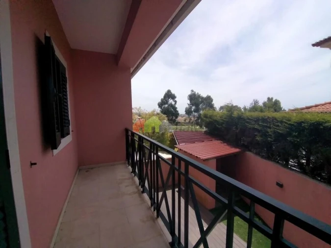 Moradia T5 para Venda em Rio de Mouro Foto 10