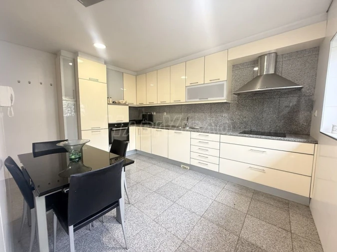 Moradia T3 para Venda em Ermesinde Foto 5