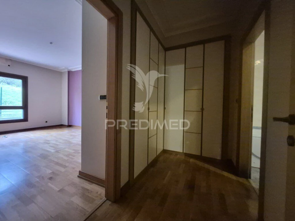 Apartamento T2 para Venda em Vila Franca de Xira Foto 15