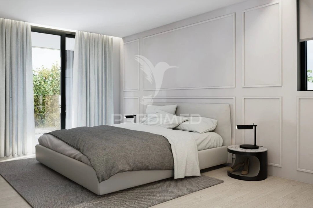 Apartamento T4 para Venda em Pedrouços Foto 5