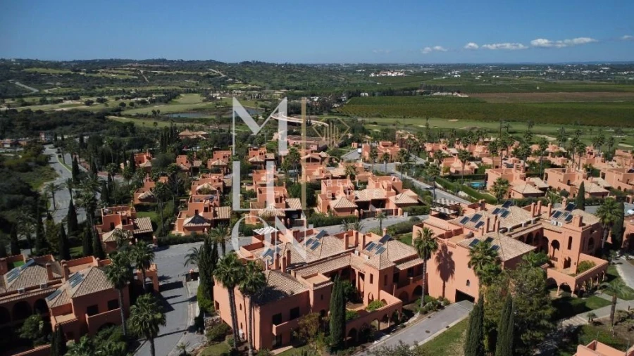 Apartamento T2 para Venda em Alcantarilha e Pêra Foto 32