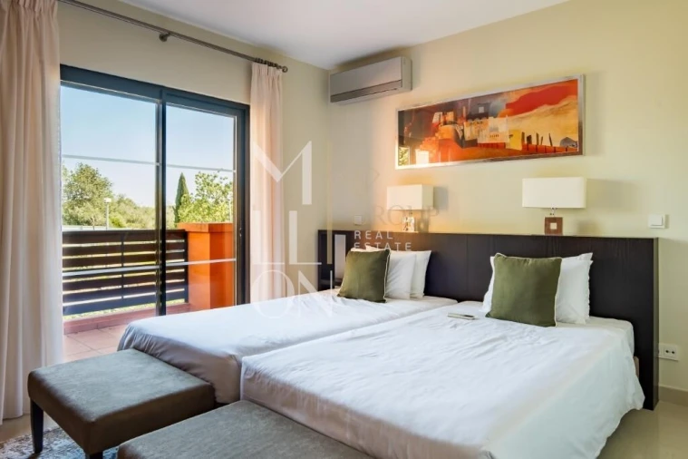 Apartamento T2 para Venda em Alcantarilha e Pêra Foto 11