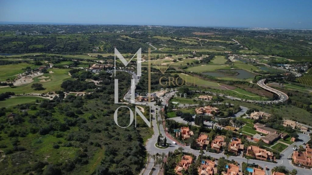 Apartamento T2 para Venda em Alcantarilha e Pêra Foto 26