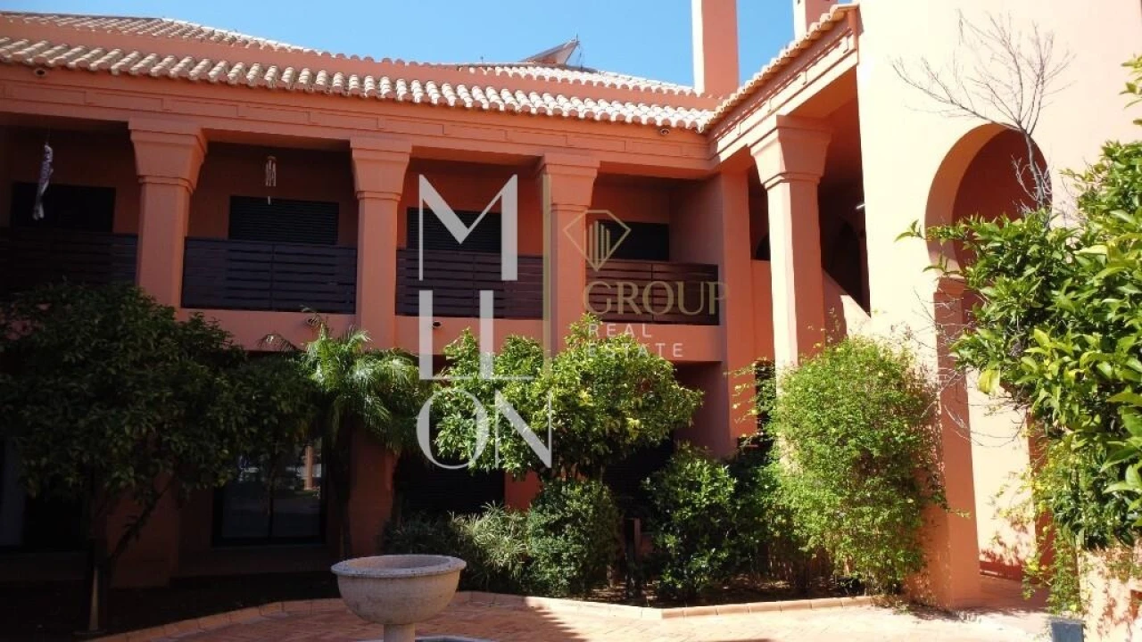 Apartamento T2 para Venda em Alcantarilha e Pêra Foto 3