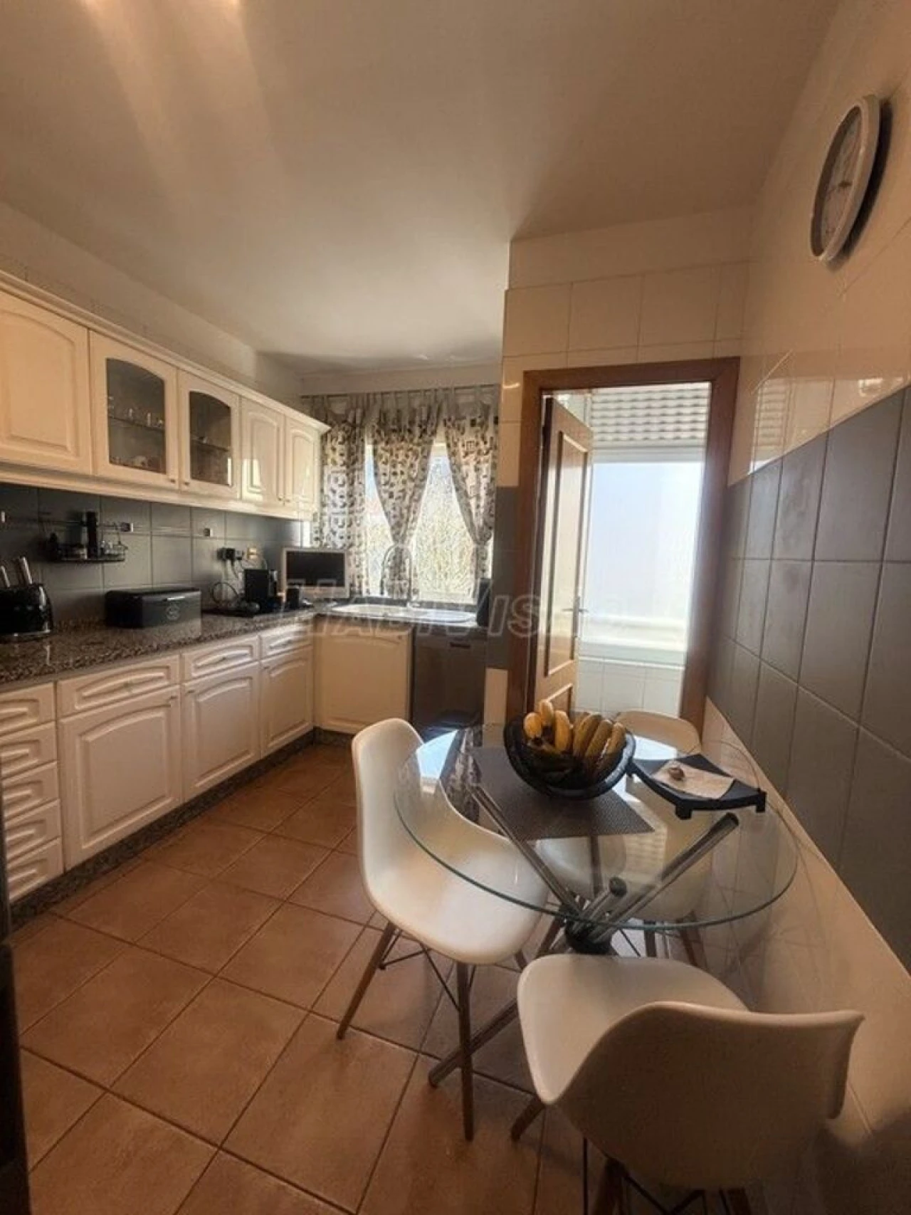 Apartamento T2 para Venda em Ermesinde Foto 2