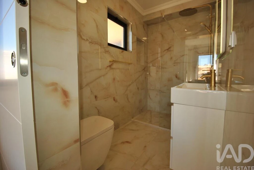 Apartamento T1 para Venda em Albufeira e Olhos de Água Foto 21