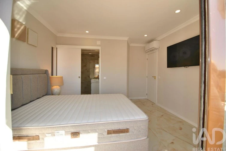 Apartamento T1 para Venda em Albufeira e Olhos de Água Foto 24