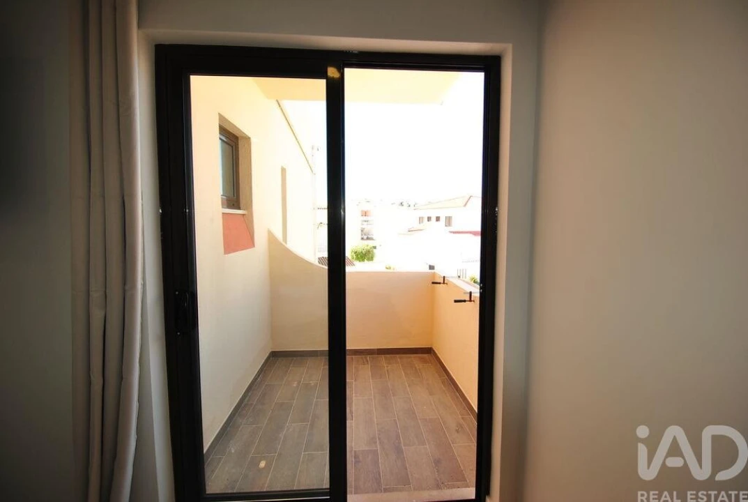 Apartamento T1 para Venda em Albufeira e Olhos de Água Foto 23