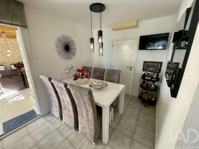 Apartamento T4 para Venda em Albufeira e Olhos de Água Foto 11