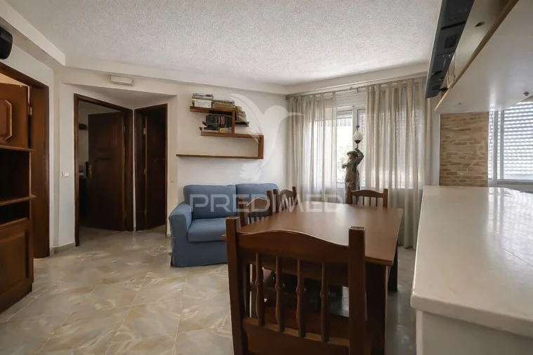 Apartamento T4 para Venda em Olivais Foto 13