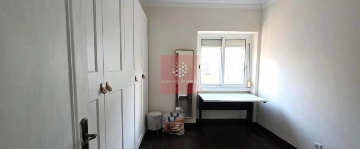 Apartamento T2 para Venda em Venteira Foto 7