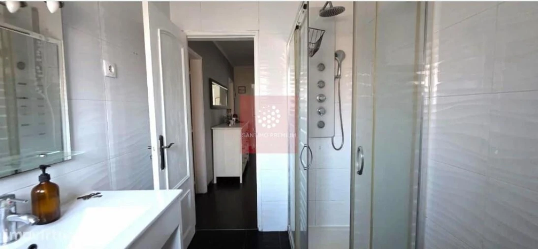 Apartamento T2 para Venda em Venteira Foto 9