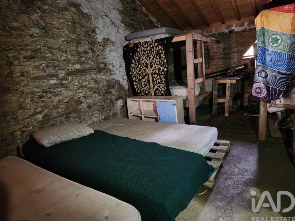 Moradia T3 para Venda em Sarzedas Foto 12