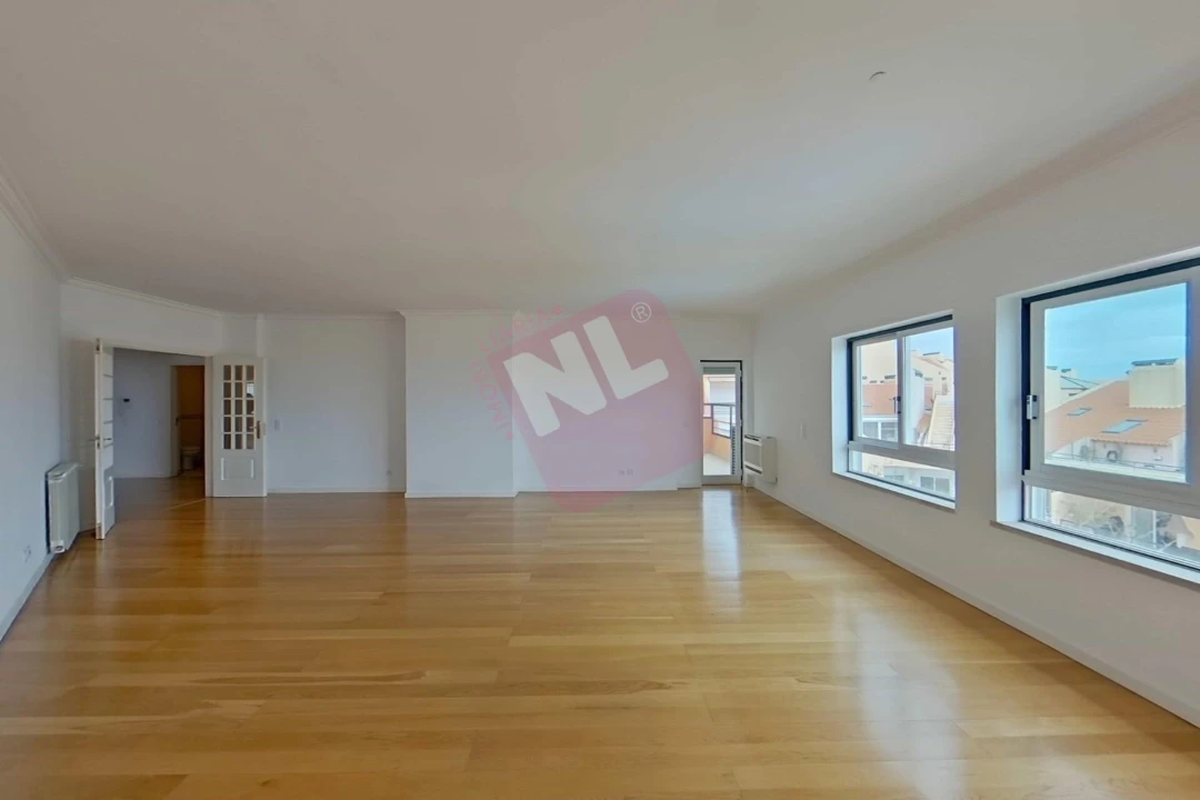 Apartamento T3 para Arrendamento em Carcavelos e Parede Foto 13