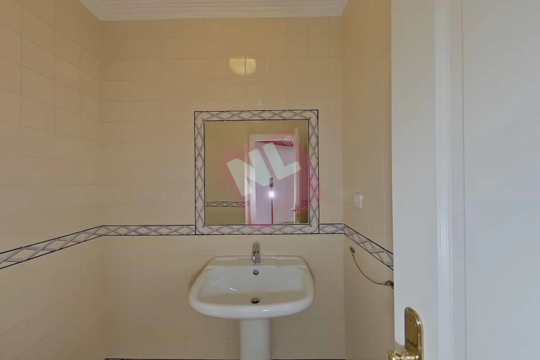 Apartamento T3 para Arrendamento em Carcavelos e Parede Foto 5