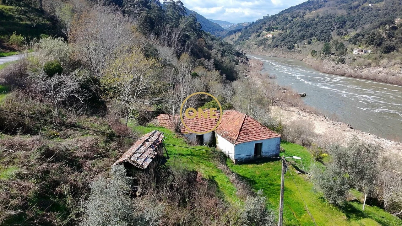 Moradia T3 para Venda em São Cristovão de Nogueira Foto 1