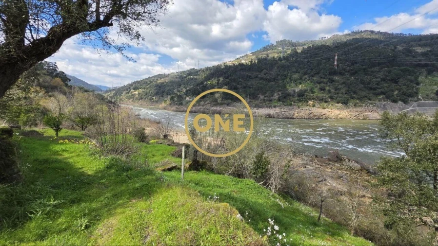 Moradia T3 para Venda em São Cristovão de Nogueira Foto 7