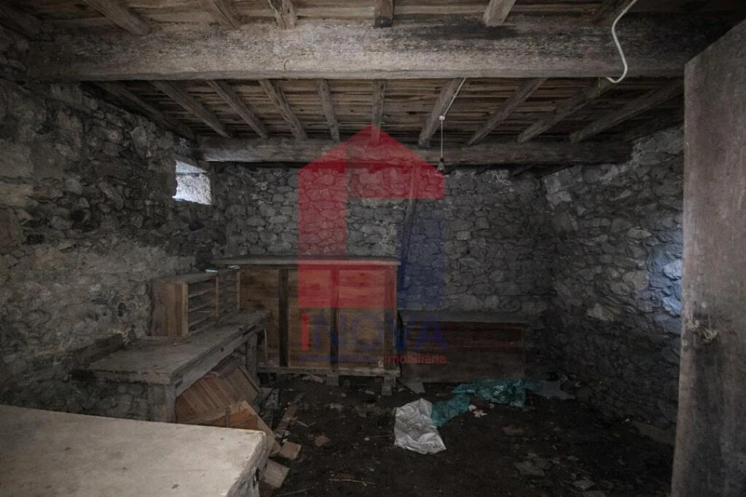 Quinta T5 para Venda em Pico de Regalados, Gondiães e Mós Foto 41