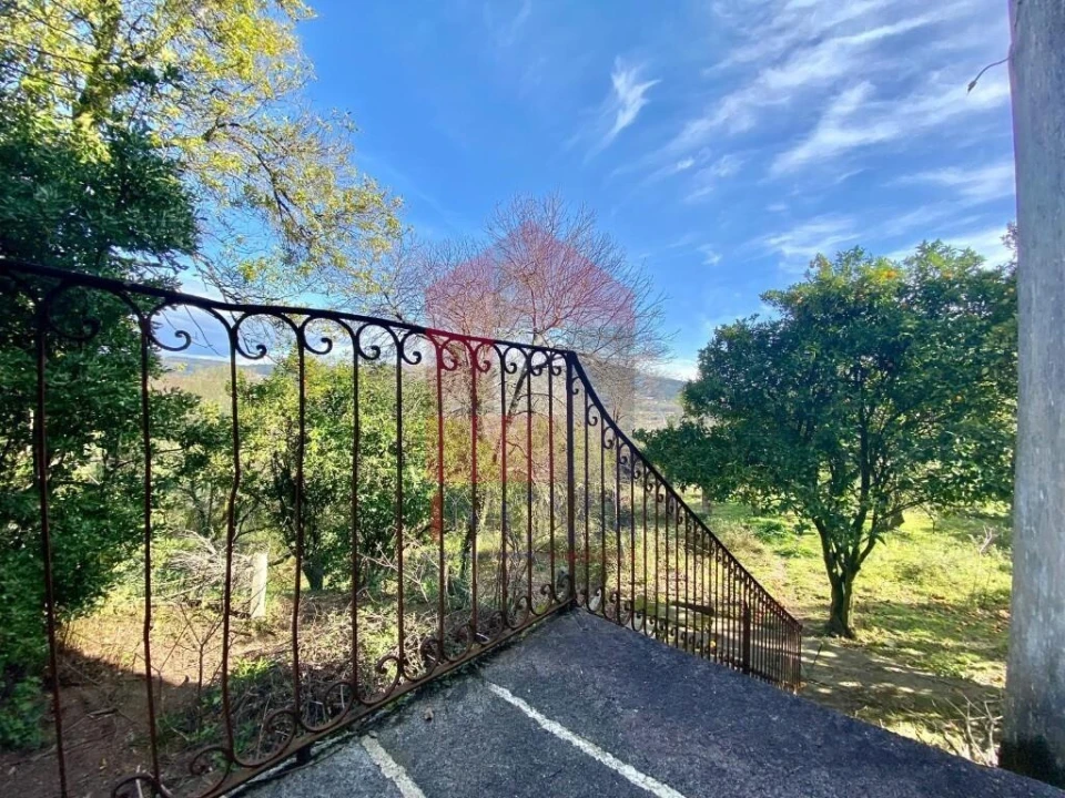 Quinta T5 para Venda em Pico de Regalados, Gondiães e Mós Foto 31