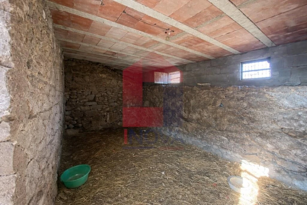 Quinta T5 para Venda em Pico de Regalados, Gondiães e Mós Foto 47