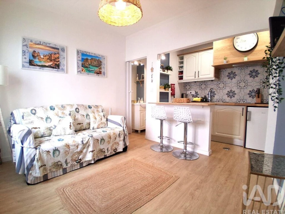 Moradia T1 para Venda em Lagos (São Sebastião e Santa Maria) Foto 2