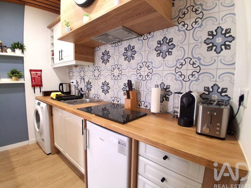 Moradia T1 para Venda em Lagos (São Sebastião e Santa Maria) Foto 4