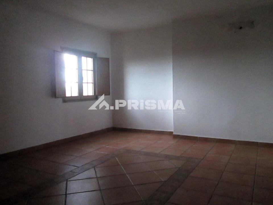 Moradia T2 para Venda em Orca Foto 8