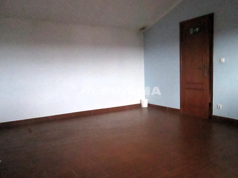 Moradia T2 para Venda em Orca Foto 17